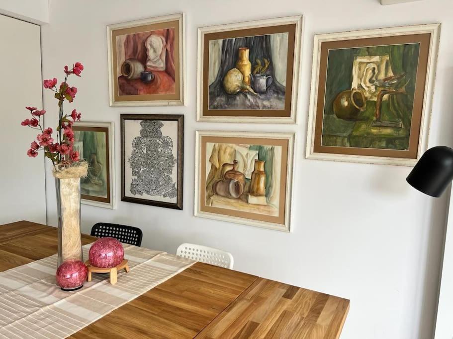 Kazanlak Large Guest House Apartment Near The Center With Full Kitchen & Dining Room, King Beds, Garden Patio, Free Parking & Self Check-In Екстер'єр фото